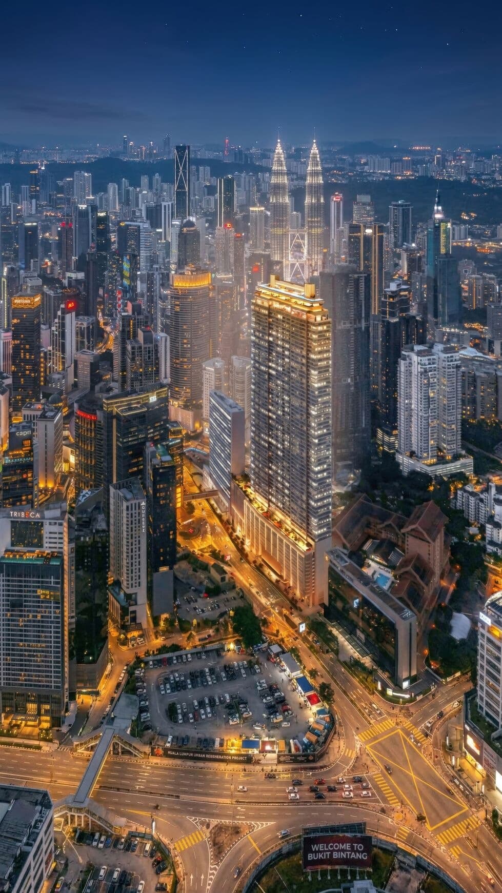 Pavilion Square 360 Tour Background